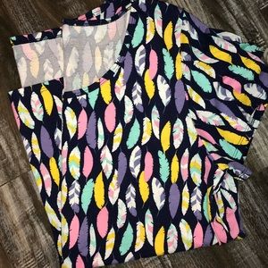 Lularoe shirt